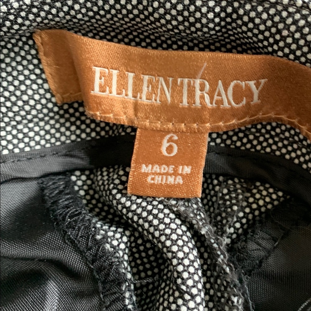Ellen Tracy Grey  pants 6
